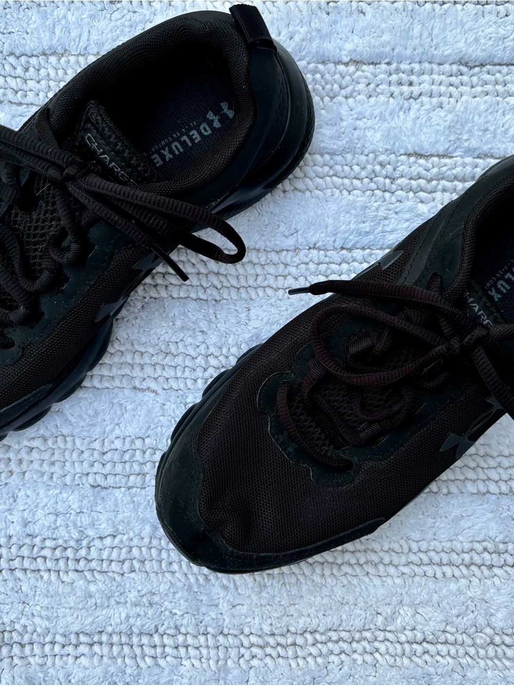 Under Armour Women's Black Athletic Training Sneakers